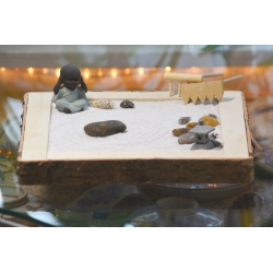 Mini Zen sodas su žibintu ir statulėle
